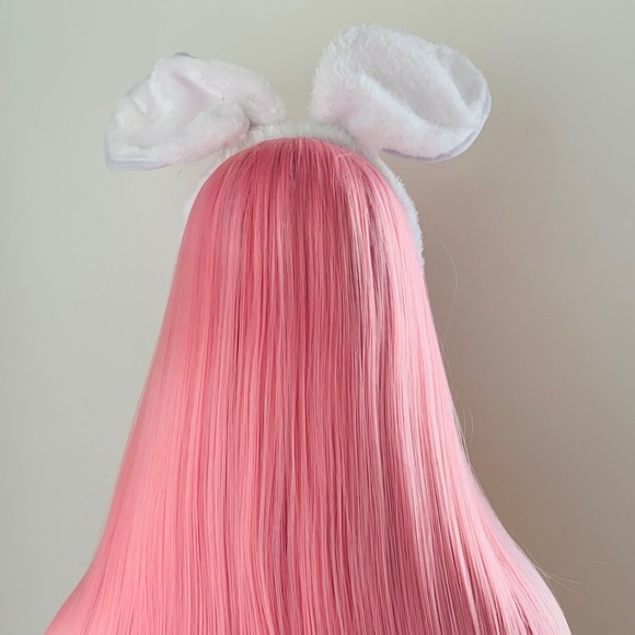 Pink Event Wig with Bangs for Halloween, Cosplay &  Events 🩷 NO FURTHER DISCOUNT - Picture 12 of 13
